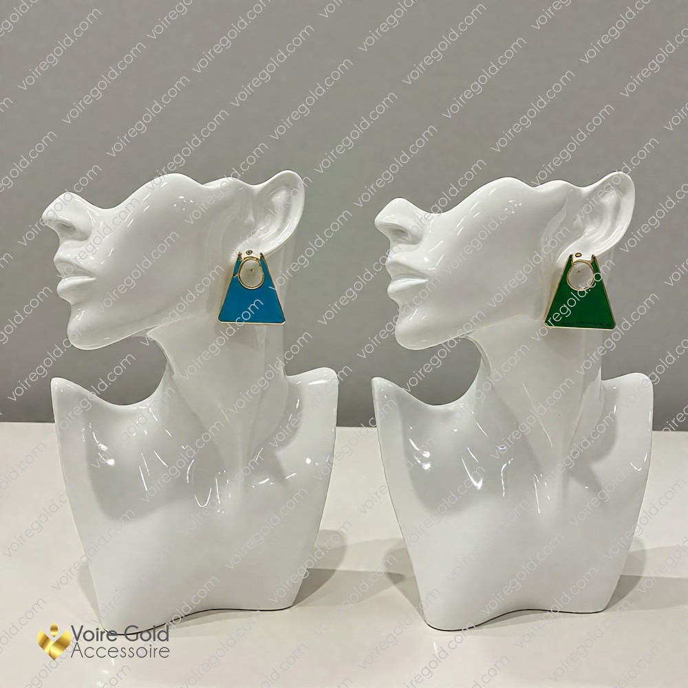 Modern Oval Kilit Detaylı Çelik Küpe