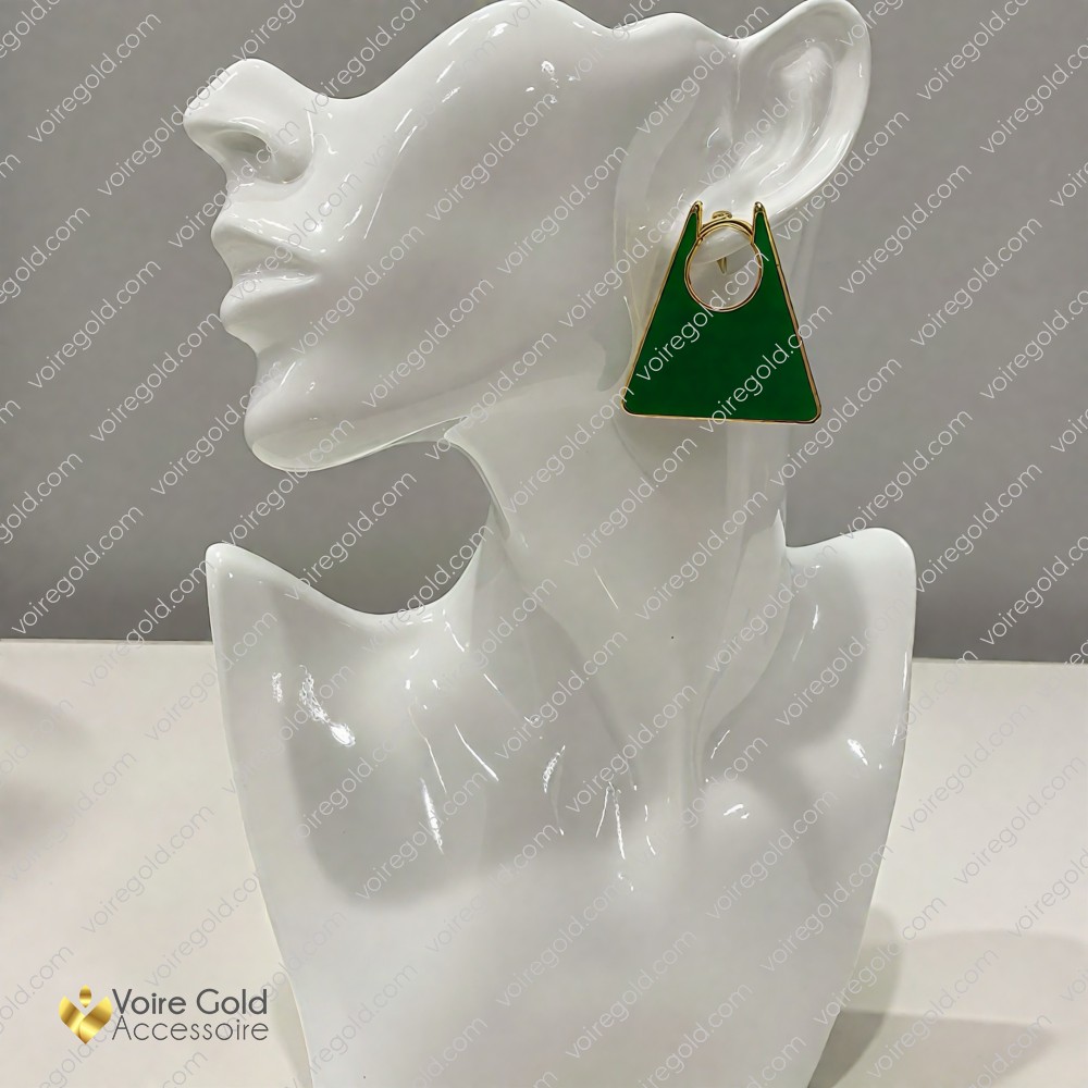 Modern Oval Kilit Detaylı Çelik Küpe