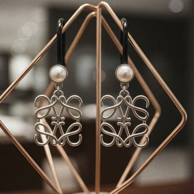 İnci ve Soyut Form Küpe