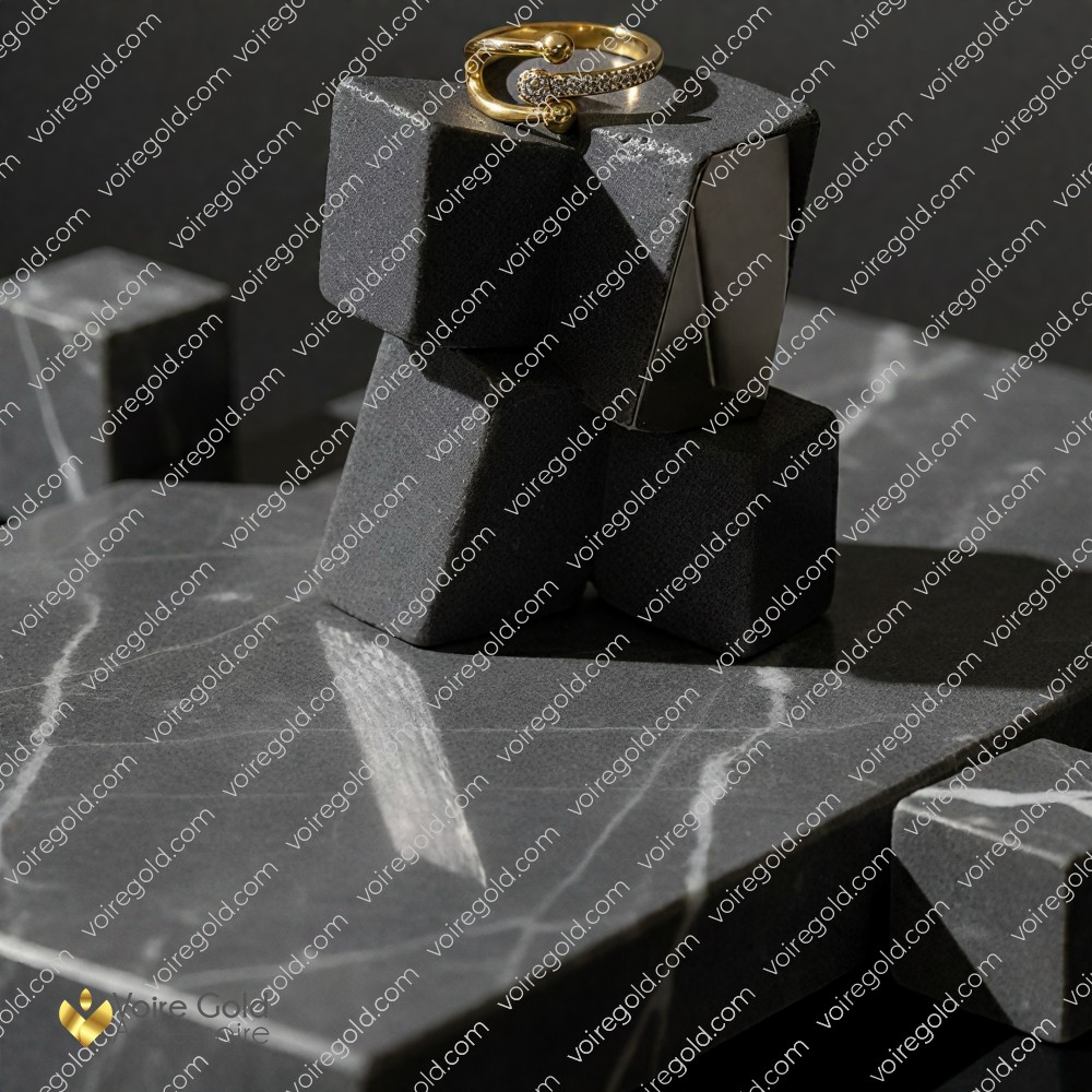 Toka Detaylı Pave Yüzük