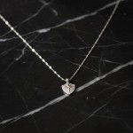 Zırh Işıltısı Kolye